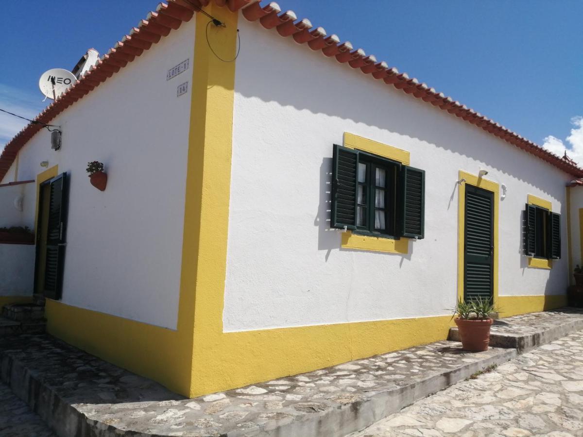 Casas Da Lagoa - 4 Casas De Ferias Independentes Santo Isidoro Kültér fotó
