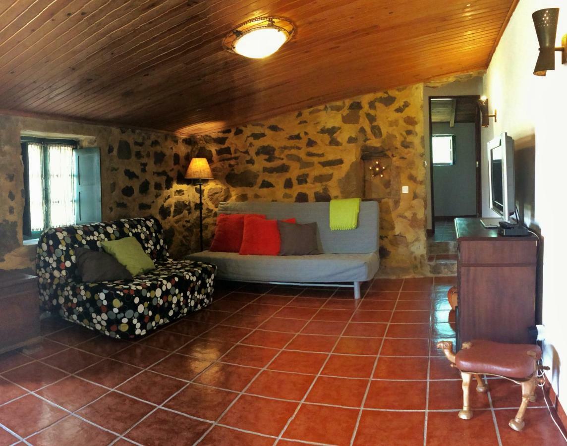 Casas Da Lagoa - 4 Casas De Ferias Independentes Santo Isidoro Kültér fotó